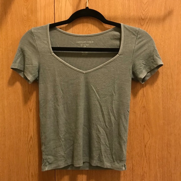 American Eagle Outfitters Green V Neck Top size xs - Picture 2 of 3